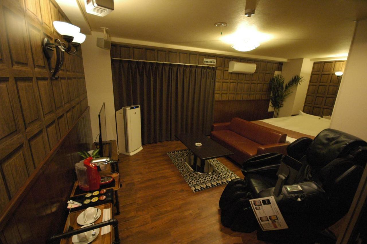 אוסקה Hotel Dio (Adults Only) מראה חיצוני תמונה